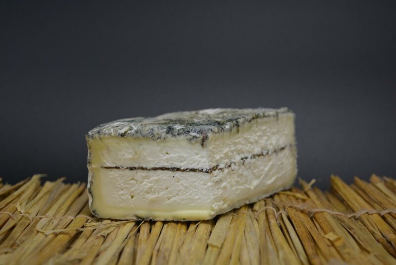 TOMME D'ADRIENNE À LA TRUFFE - 200 gr
