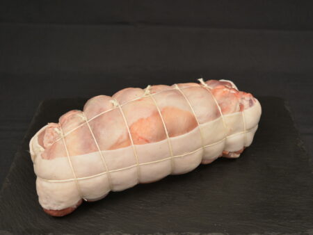 ÉPAULE D'AGNEAU SANS OS - 1,2 KG